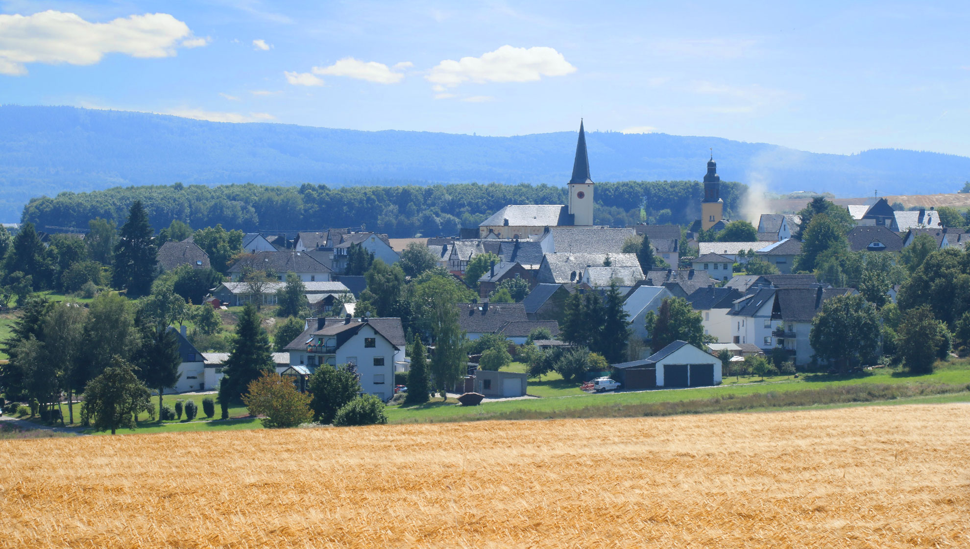 Dickenschied_Panorama1_2016-b4k.jpg